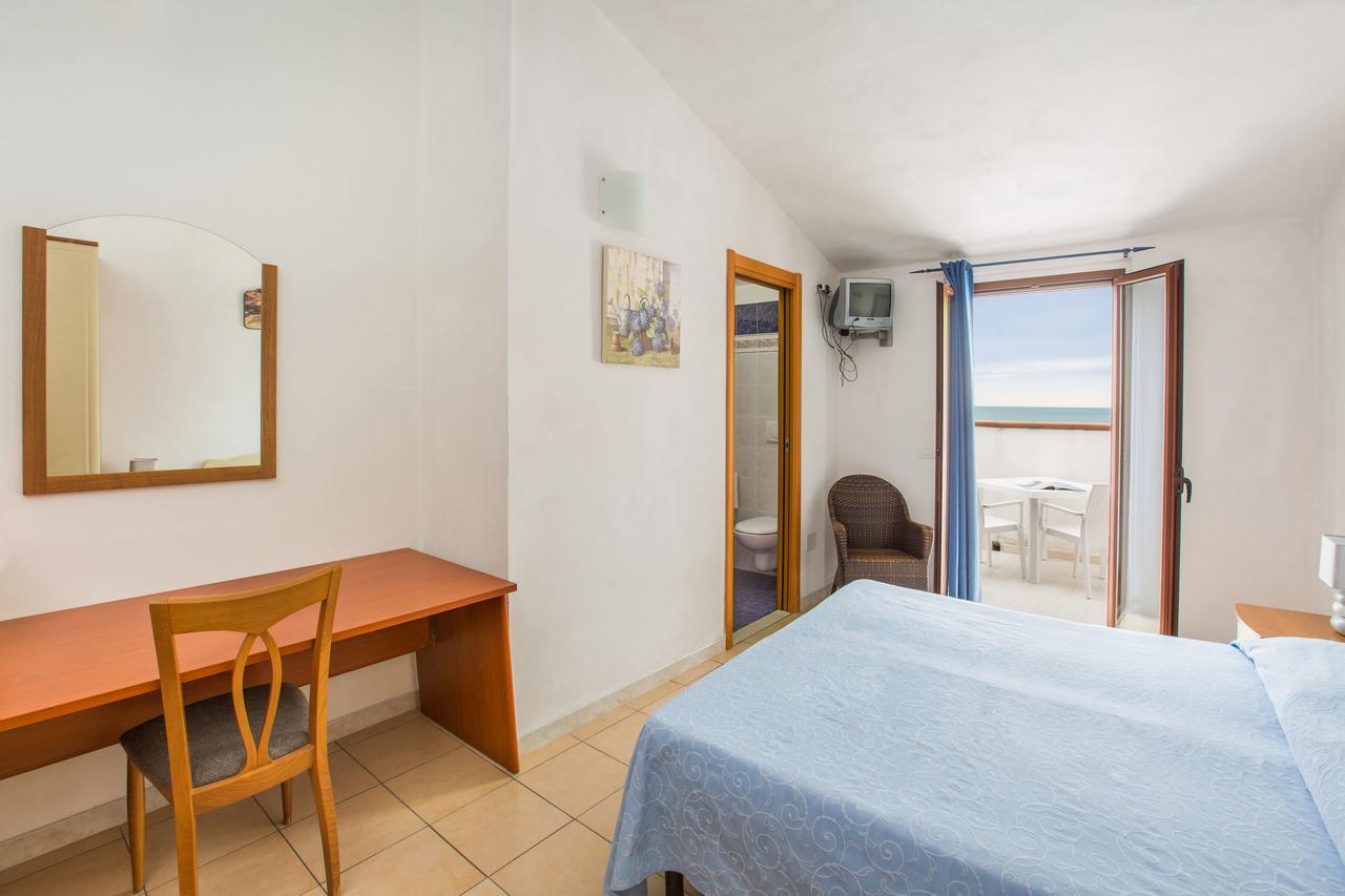 Albergo Labotte ヴィエステ エクステリア 写真