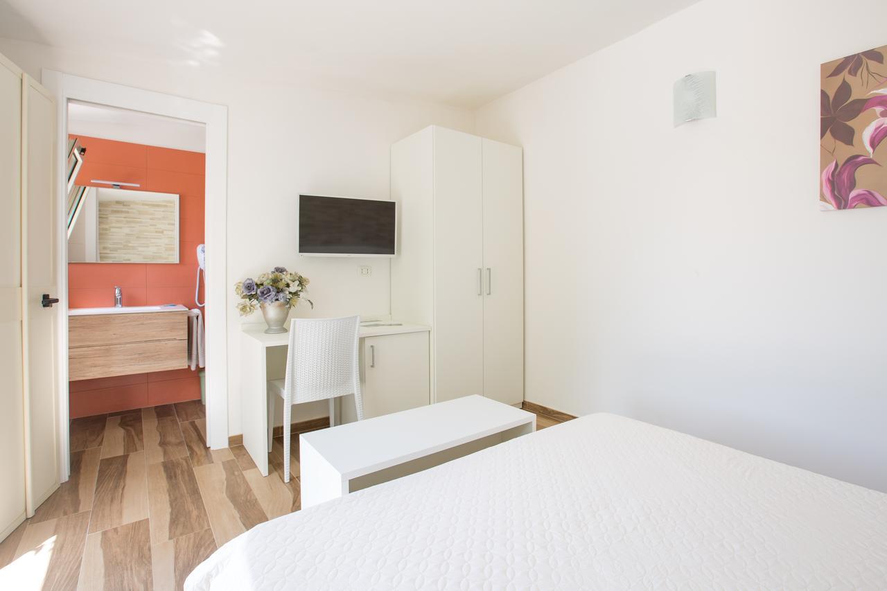 Albergo Labotte ヴィエステ エクステリア 写真