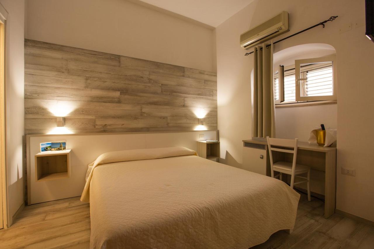 Albergo Labotte ヴィエステ エクステリア 写真